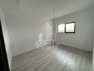 Duplex situat Central cu 4 camere si 3 bai in Mosnita Noua - foto 16