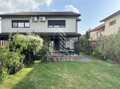 Jumatate de duplex cu 4 camere de vanzare, Dumbravita Timis - Dumbravita