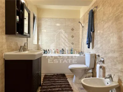 Jumatate de duplex cu 4 camere de vanzare, Dumbravita Timis - foto 12