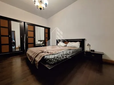 Apartament 2 camere, 60 mp utili, zona Centrala - Arad