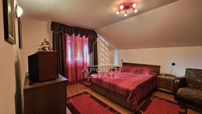Vila de vanzare in Ghioroc - foto 17