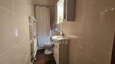 Vila de vanzare in Ghioroc - foto 21