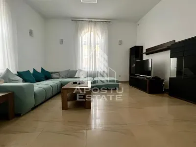 Apartament cu 4 camere 180mp loc de parcare zona centrala - foto 7