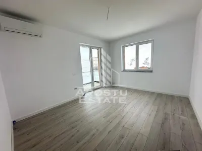 Apartament cu 2 camere, decomandat, zona benzinariei Eso din Giroc - foto 2