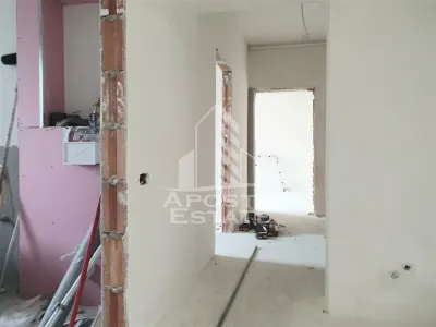 Apartament cu 2 camere etaj intermediar zona Unitatii Militare - foto 11