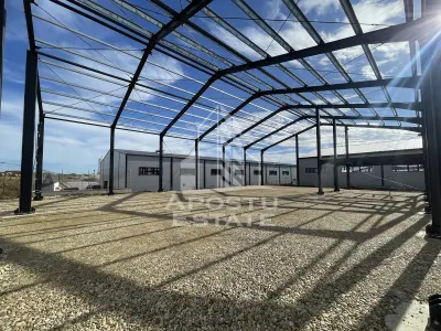Hala noua cu rampa tir, 540 mpu, Giarmata - foto 8