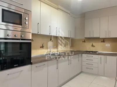 Apartament cu doua camere, ultracentral,  Arad Plaza - foto 3