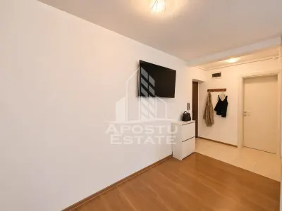 Apartament cu 3 camere de vanzare, loc de parcare, Dumbravita - foto 4