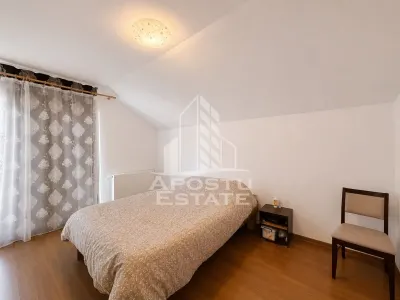 Apartament cu 3 camere de vanzare, loc de parcare, Dumbravita - foto 7