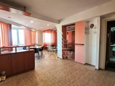 Apartament 5 camere de vanzare, zona Fabric Timisoara - Timisoara