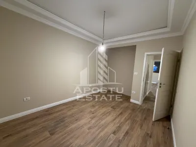 Duplex cu 4 camere de vanzare, P+ E ,127Mp, in Sacalaz - foto 12
