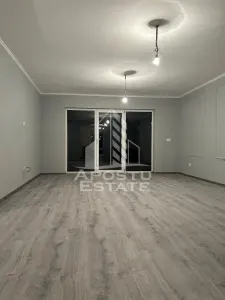 Casa individuala de vanzare, pe parter, 4 camere si 2 bai, Parta - foto 2