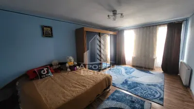 Casa individuala cu 6 camere,2 bai,teren de 1017 mp Pischia Central - foto 7