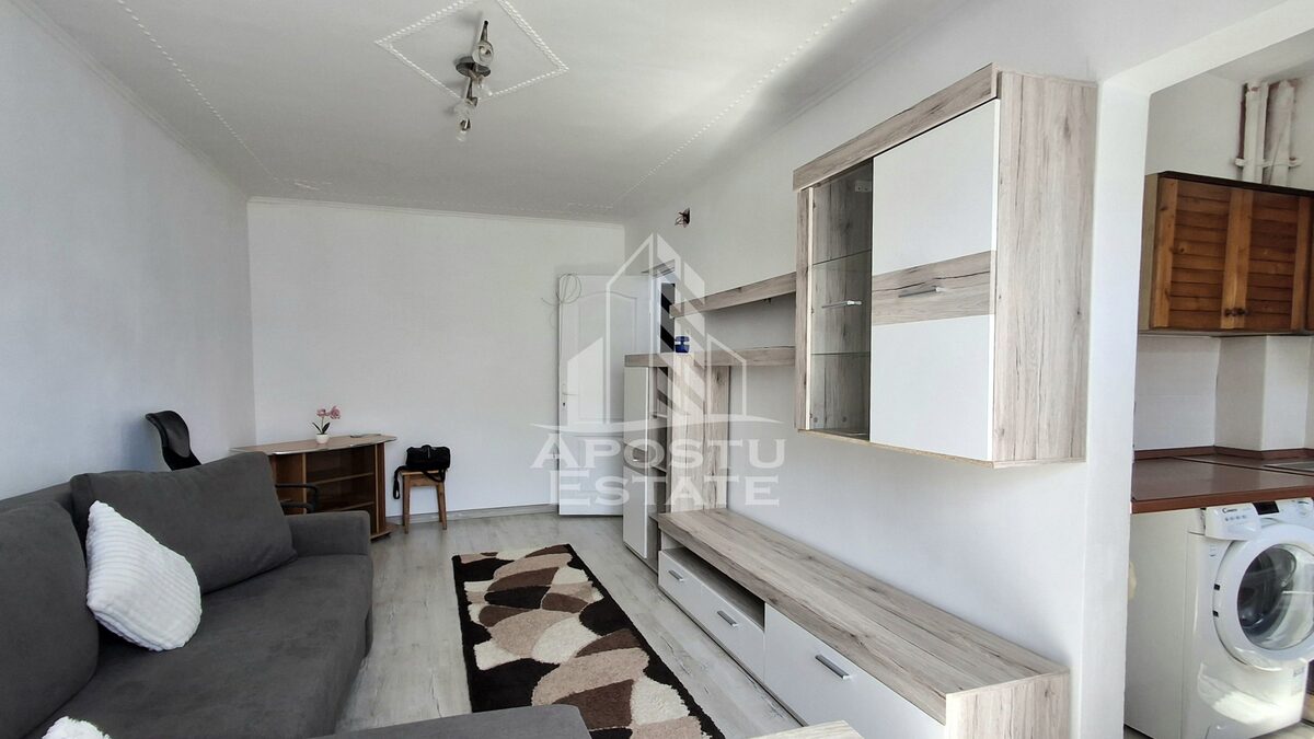 Garsoniera confort 1 cu balcon - Arad