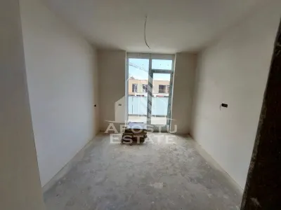 Penthouse cu terasa de 70 mp , zona Torontalului - foto 8