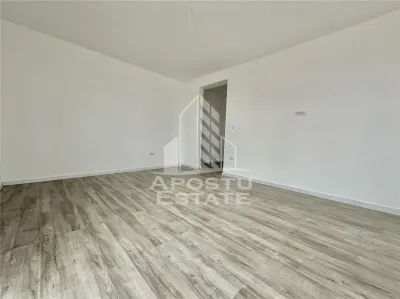 Apartament cu 2 camere, decomandat, bucatarie inchisa, terasa 13 mp - foto 3