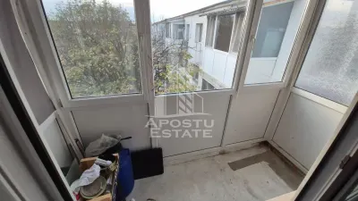 Apartament cu 3 camere, balcon, zona Sagului - foto 8