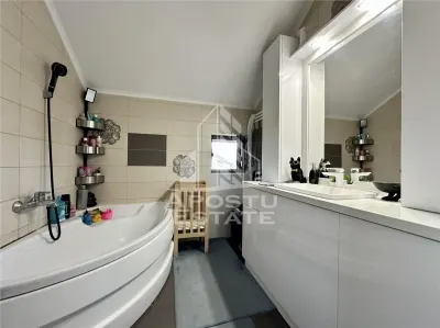 Apartament de vanzare cu 3 camere in apropiere de Lidl, Dumbravita - foto 9