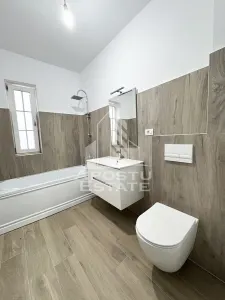 Apartament cu 2 camere decomandat si gradina de 15 mp la asfalt Giroc - foto 9