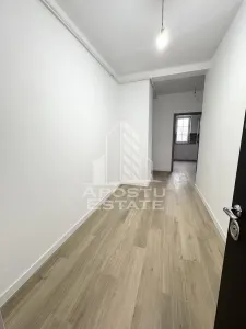 Apartament cu 2 camere decomandat si gradina de 15 mp la asfalt Giroc - foto 10
