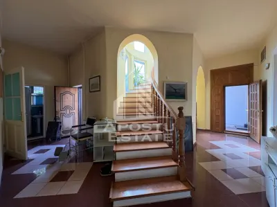 Vila cu potential comercial si rezidential in zona Sinaia Timisoara - foto 3