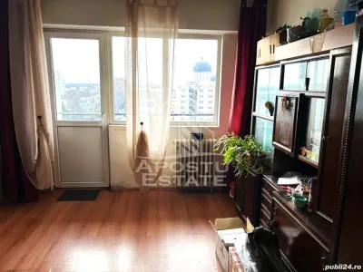 Apartament cu 3 camere, de vanzare, in apropiere de Podgoria, Arad. - Arad