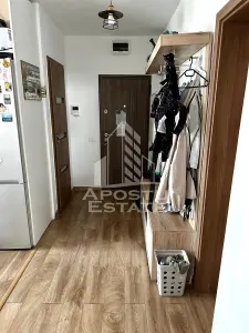 Apartament cu 4 camere de vanzare , renovat, decomandat,Gheorghe Lazar - foto 10