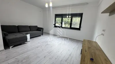 Apartament 3 camere , semidecomandat, zona Lipovei - foto 3