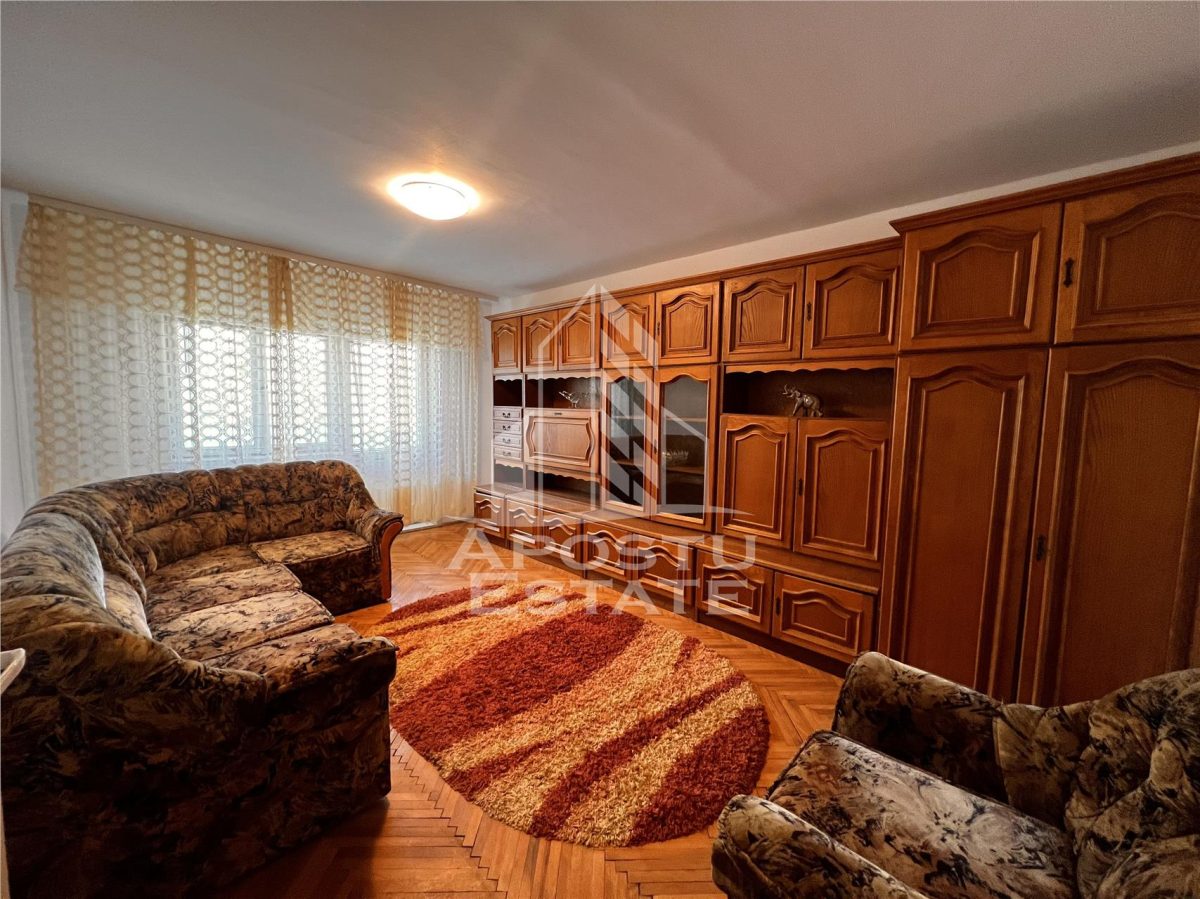Apartament cu 3 camere, centrala proprie, zona Soarelui - Timisoara