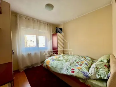 Apartament cu 3 camere, 2 bai, etaj intermediar, zona Aradului - foto 10