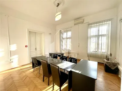 Spatiu pentru birouri, 4 camere, Zona Maria - Timisoara