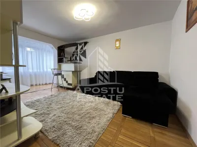 Apartament cu 3 camere, decomandat, etajul 1, zona Sagului - foto 3