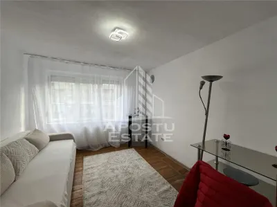 Apartament cu 3 camere, decomandat, etajul 1, zona Sagului - foto 4