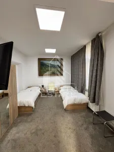 Apartament la casa cu 2 camere,  loc de parcare,  zona Telegrafului. - Timisoara