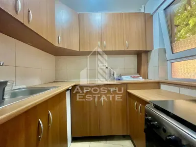 Apartament 2 camere, zona Intim - foto 6