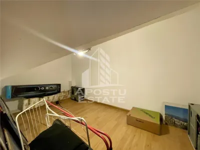 Apartament cu 3 camere de vanzare, zona Dambovita,  Timisoara - foto 3