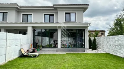 Jumatat de duplex cu 5 camere de vanzare in Dumbravita - Dumbravita