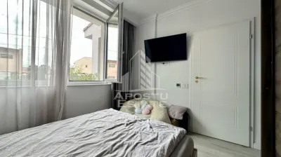 Jumatat de duplex cu 5 camere de vanzare in Dumbravita - foto 10