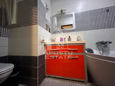 Proprietate cu loc de parcare in curte, modern in zona Odobescu - foto 8