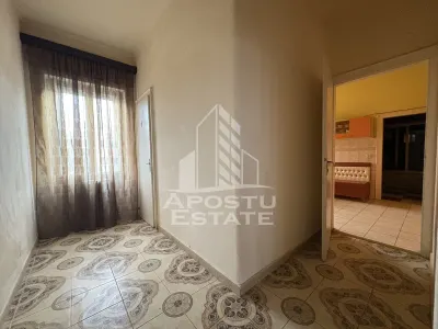 Piata Iosefin | Apartament 134 mp, etaj intermediar, balcon - foto 4
