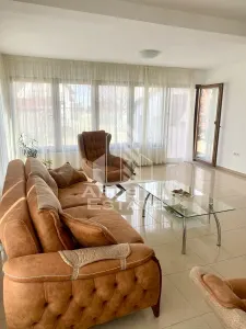Duplex la asfalt cu toate utilitatile - Mosnita Noua - mobilat/utilat - foto 2