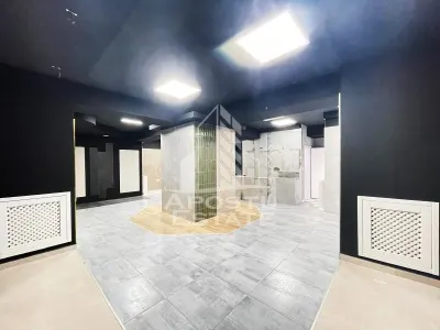 Inchiriem spartiu comercial modern , zona centrala Banu Maracine - foto 24
