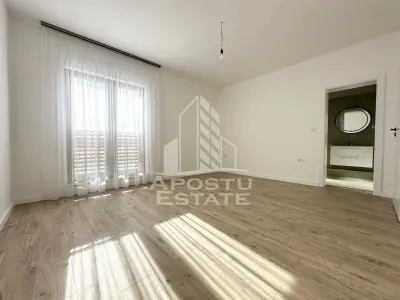 Duplex cu 5 camere si 3 bai, 300mp teren complet finisat in Giroc. - foto 13