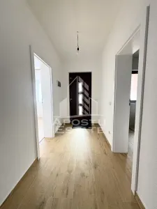 Duplex cu 5 camere si 3 bai, 300mp teren complet finisat in Giroc. - foto 5