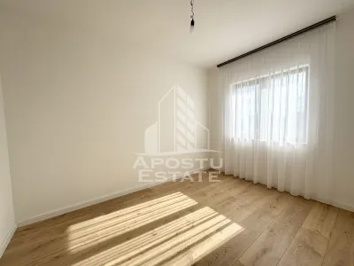 Duplex cu 5 camere si 3 bai, 300mp teren complet finisat in Giroc. - foto 6