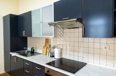 Apartament cu farmec istoric, Piata Victoriei, 63 mp utili , lift - foto 6