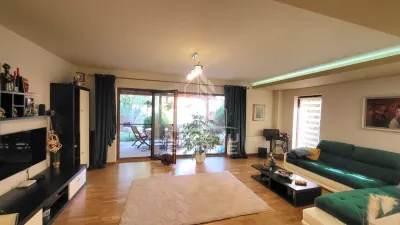 Duplex cu 4 camere,3bai,mobilat si utilat,pozitie excelenta,Dumbravita - foto 3