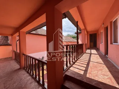 Pensiune cu 8 camere, cu iesire la rau, Salasu de Jos, Hunedoara - foto 5