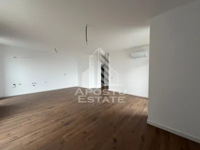 Apartament cu 2 camere, curte proprie, ZonaTorontalului - foto 2