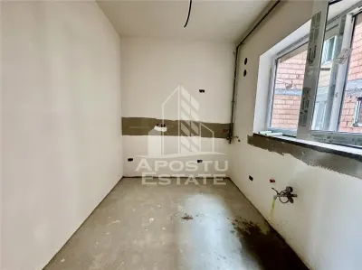 Apartament cu 2 camere, etaj intermediar, bucatarie inchisa, Giroc - foto 4